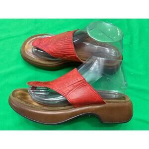 Dansko Women’s Red Leather Flip Flop Thong Sandals with Aztec pattern 39 (US 8)